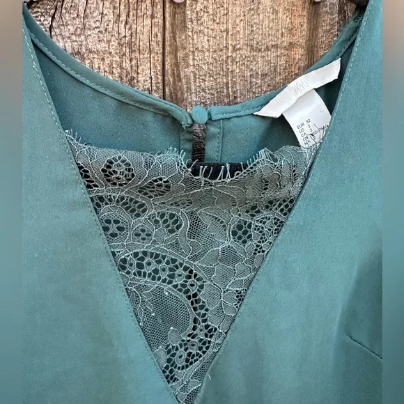 H&M Green/Teal Lace V-Neck Short Sleeve Casual Business Shirt Tank Top - Picture 5 of 14